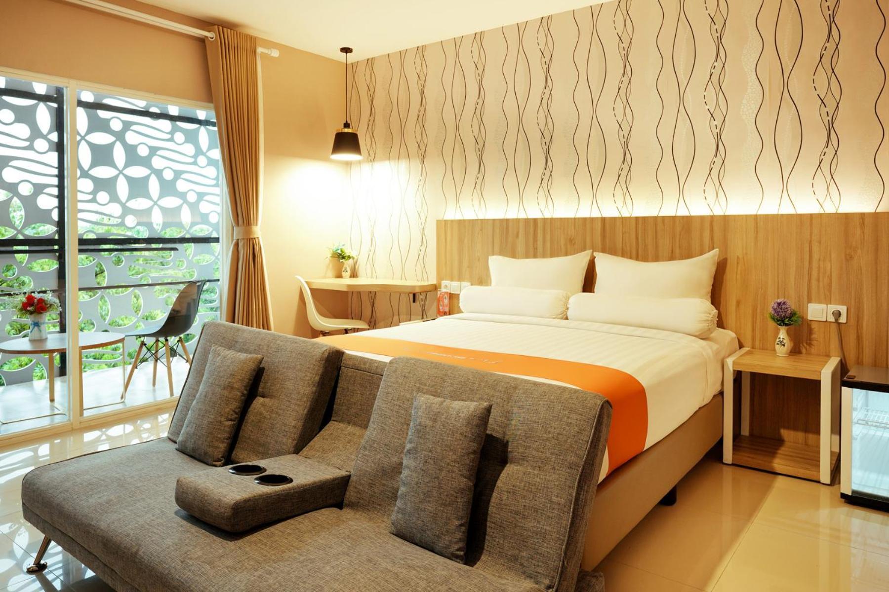 Front One Hotel Sragen Luaran gambar